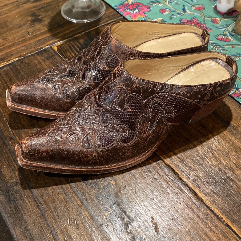 Corral Snip Toe Mules Brown With Black 7 1/2 Guc